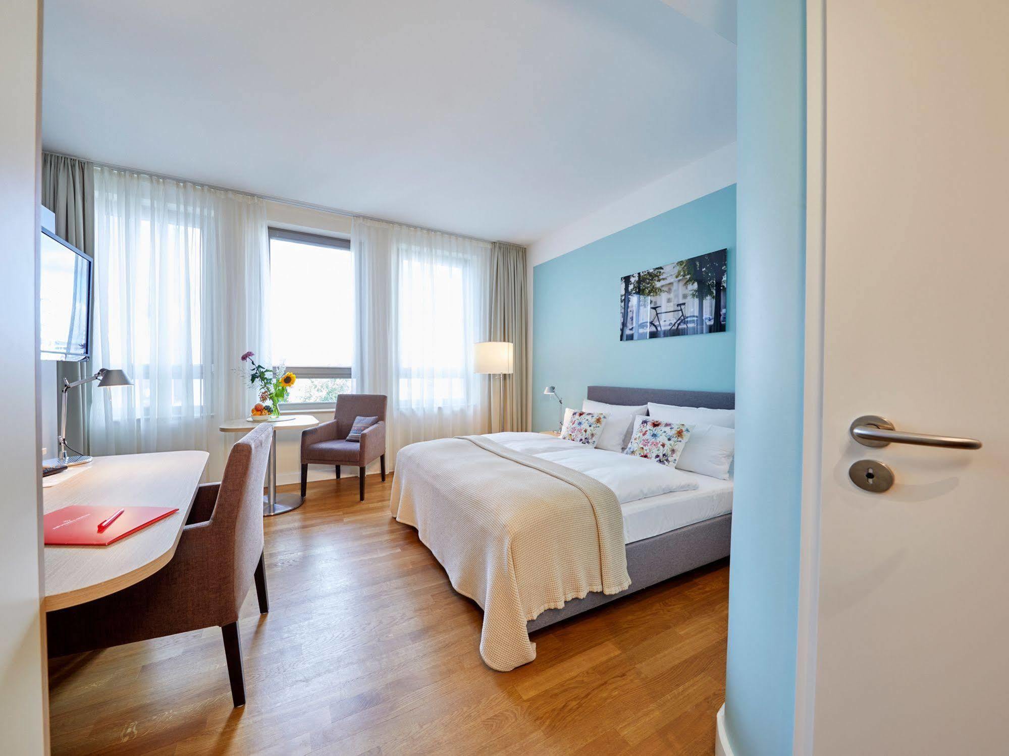 Flottwell Berlin Hotel & Residenz Am Park Екстериор снимка